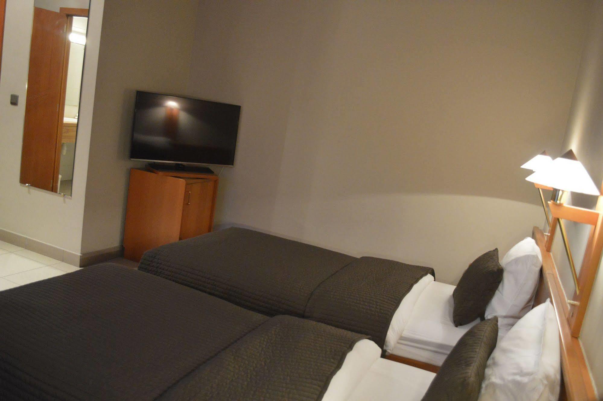 Hotel The New Fox Affligem Εξωτερικό φωτογραφία